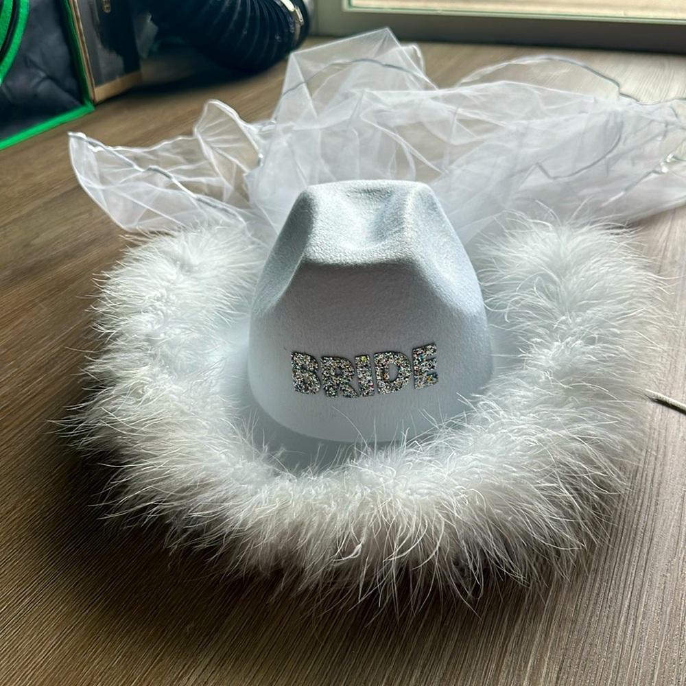 Bachelorette bridal cowgirl hat